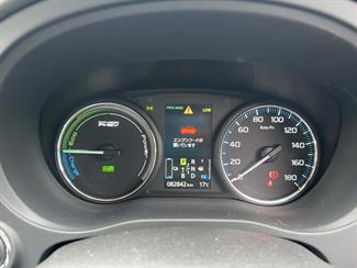2015 Mitsubishi Outlander - Thumbnail