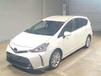 2021 Toyota Prius Alpha 1800cc hybrid - Thumbnail
