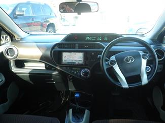 2012 Toyota Aqua - Thumbnail