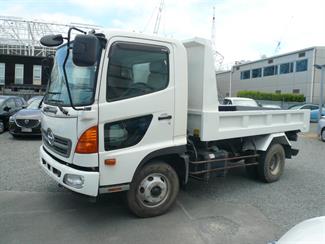 2016 Hino Ranger tipper truck - Thumbnail