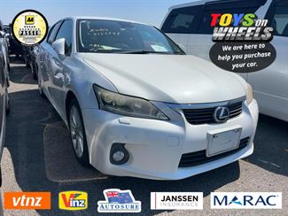 2013 Lexus CT200H - Thumbnail