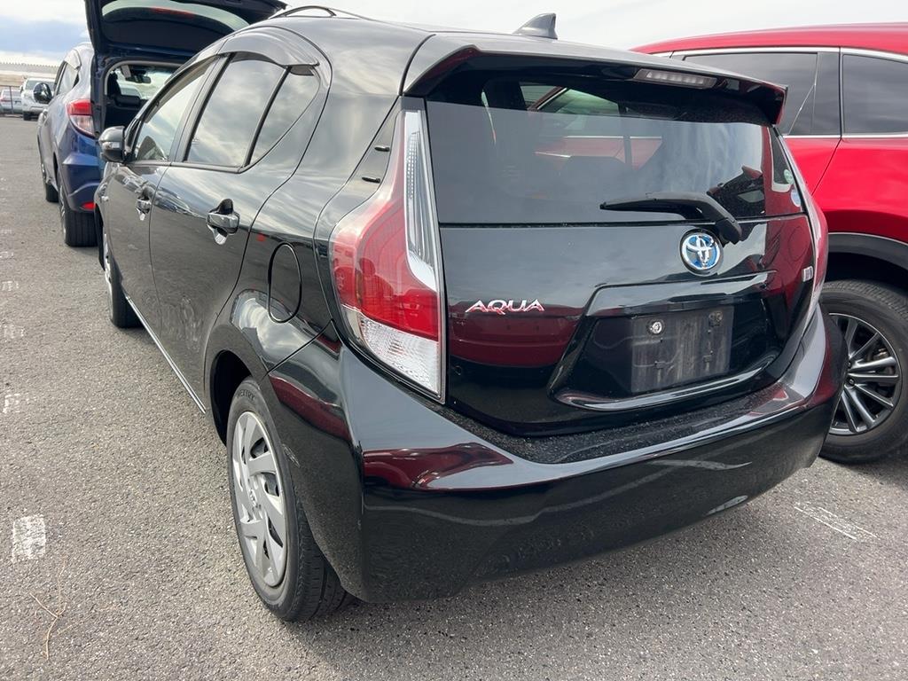 2015 Toyota Aqua