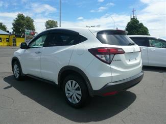 2015 Honda VEZEL - Thumbnail