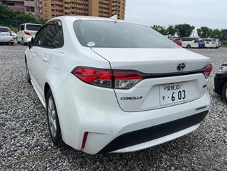 2021 Toyota COROLLA - Thumbnail