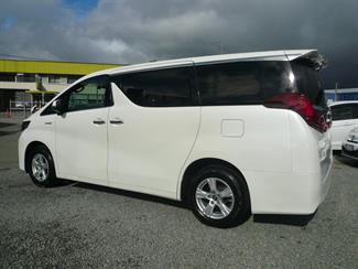 2020 Toyota ALPHARD HYBRID - Thumbnail