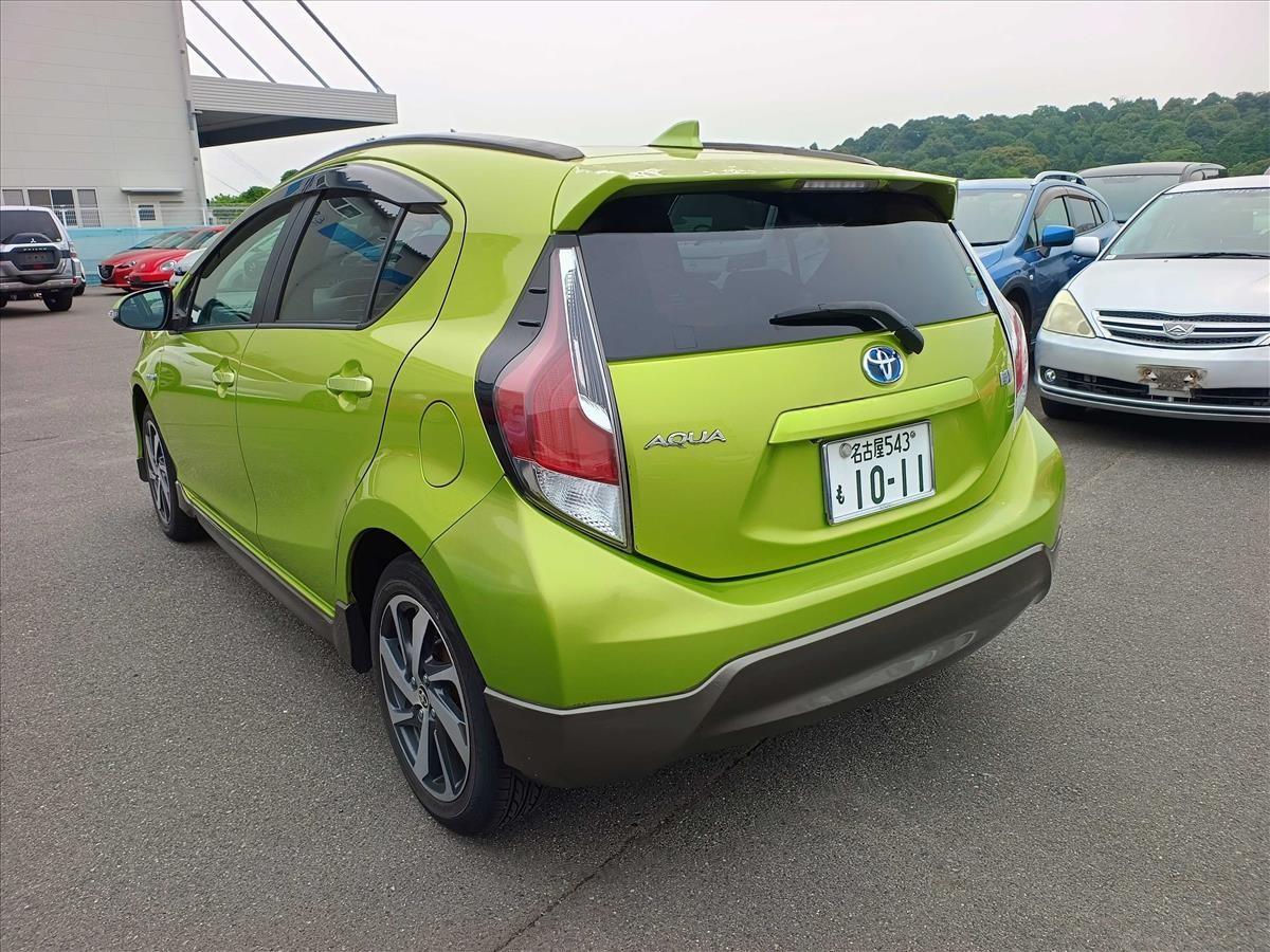 2015 Toyota Aqua