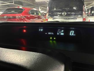 2015 Toyota Aqua - Thumbnail
