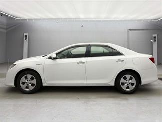 2014 Toyota Camry - Thumbnail
