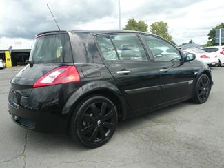 2004 Renault MEGANE - Thumbnail