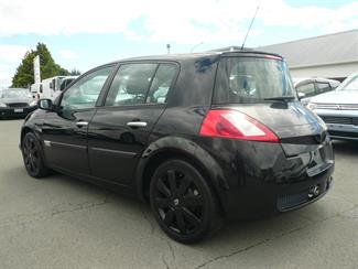 2004 Renault MEGANE - Thumbnail