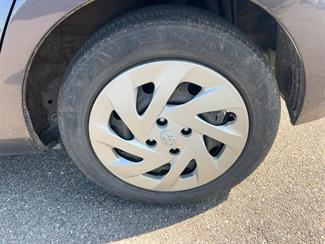 2016 Toyota Aqua - Thumbnail