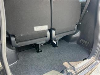 2014 Toyota Voxy - Thumbnail