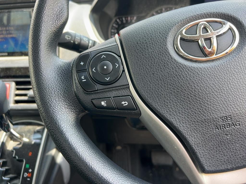 2014 Toyota Voxy