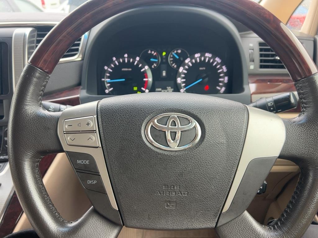 2012 Toyota VELLFIRE