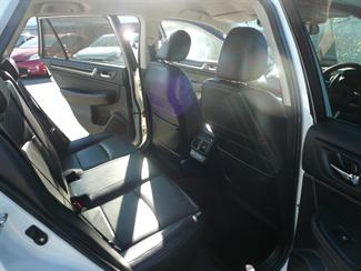 2015 Subaru OUTBACK - Thumbnail