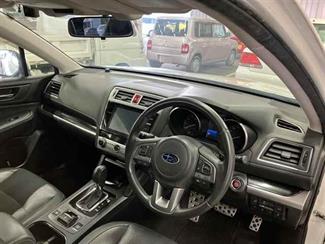 2015 Subaru OUTBACK - Thumbnail