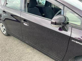 2013 Toyota Prius - Thumbnail