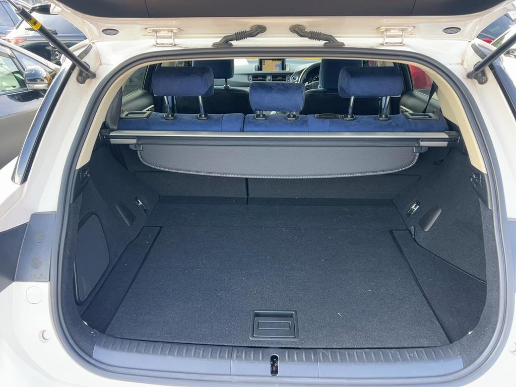 2015 Lexus CT200H