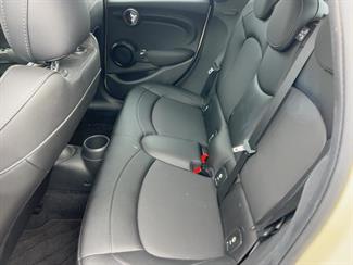 2018 Mini 5d - Thumbnail