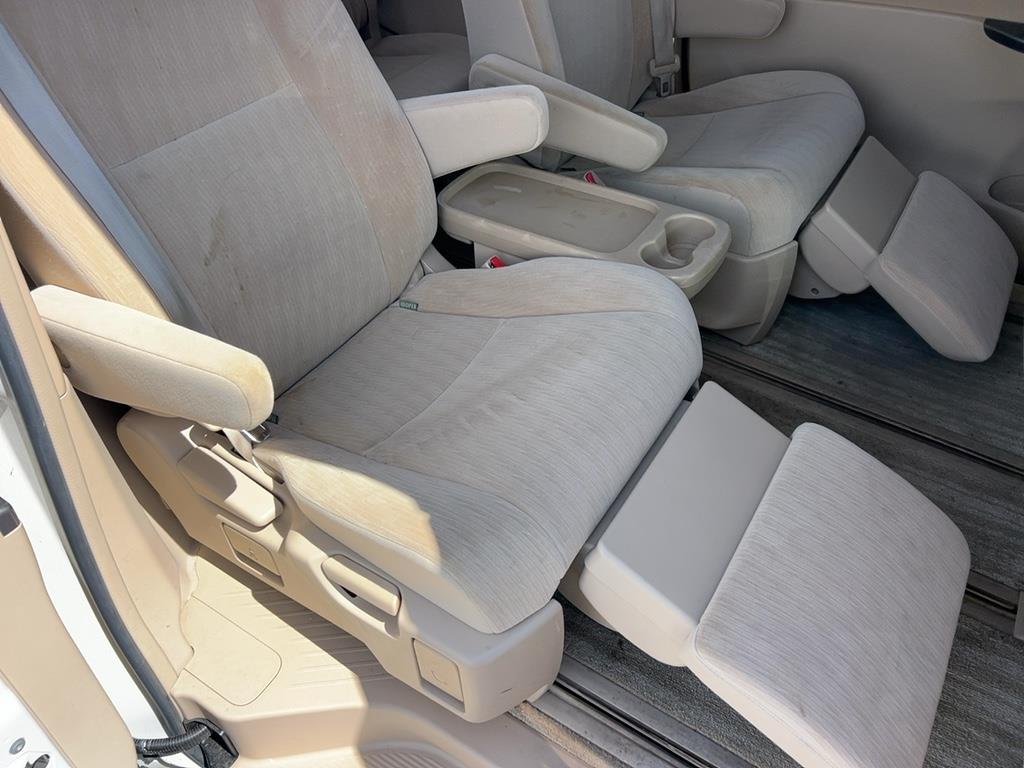 2015 Toyota ESTIMA