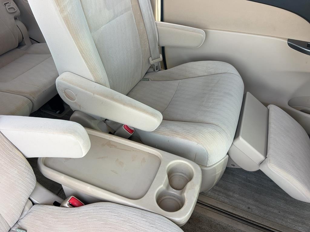 2015 Toyota ESTIMA