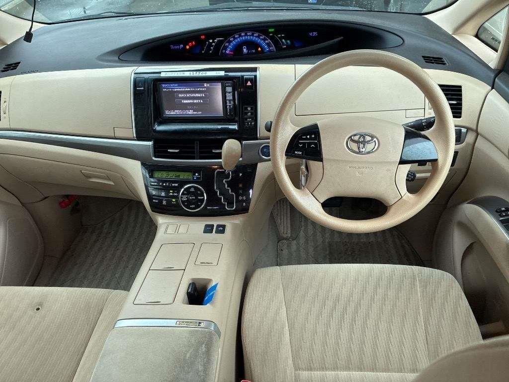 2015 Toyota ESTIMA