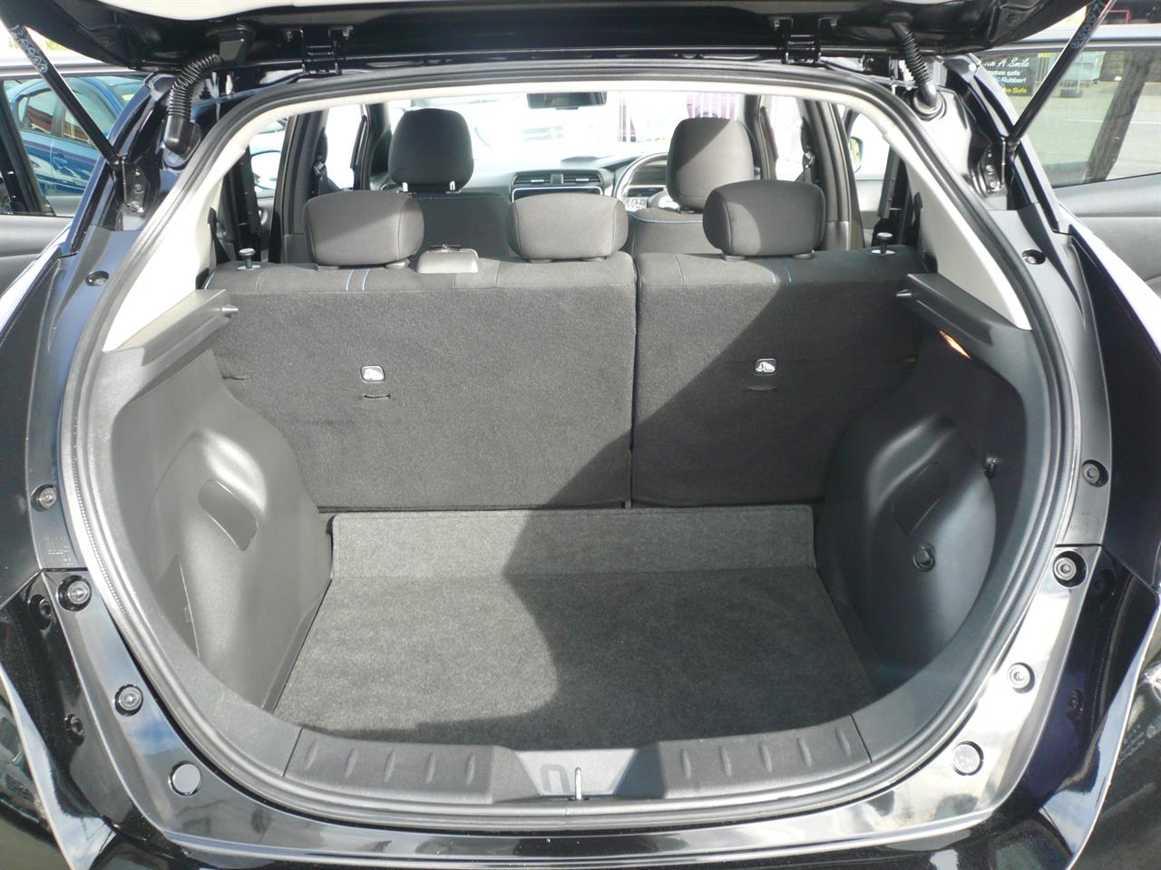 2021 Nissan LEAF