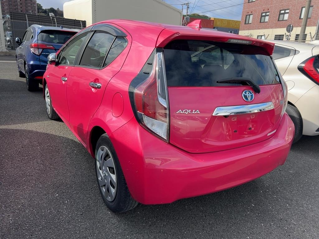 2015 Toyota Aqua