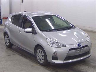 2014 Toyota Aqua - Thumbnail