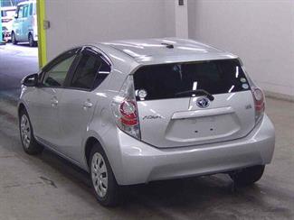 2014 Toyota Aqua - Thumbnail