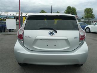 2014 Toyota Aqua - Thumbnail