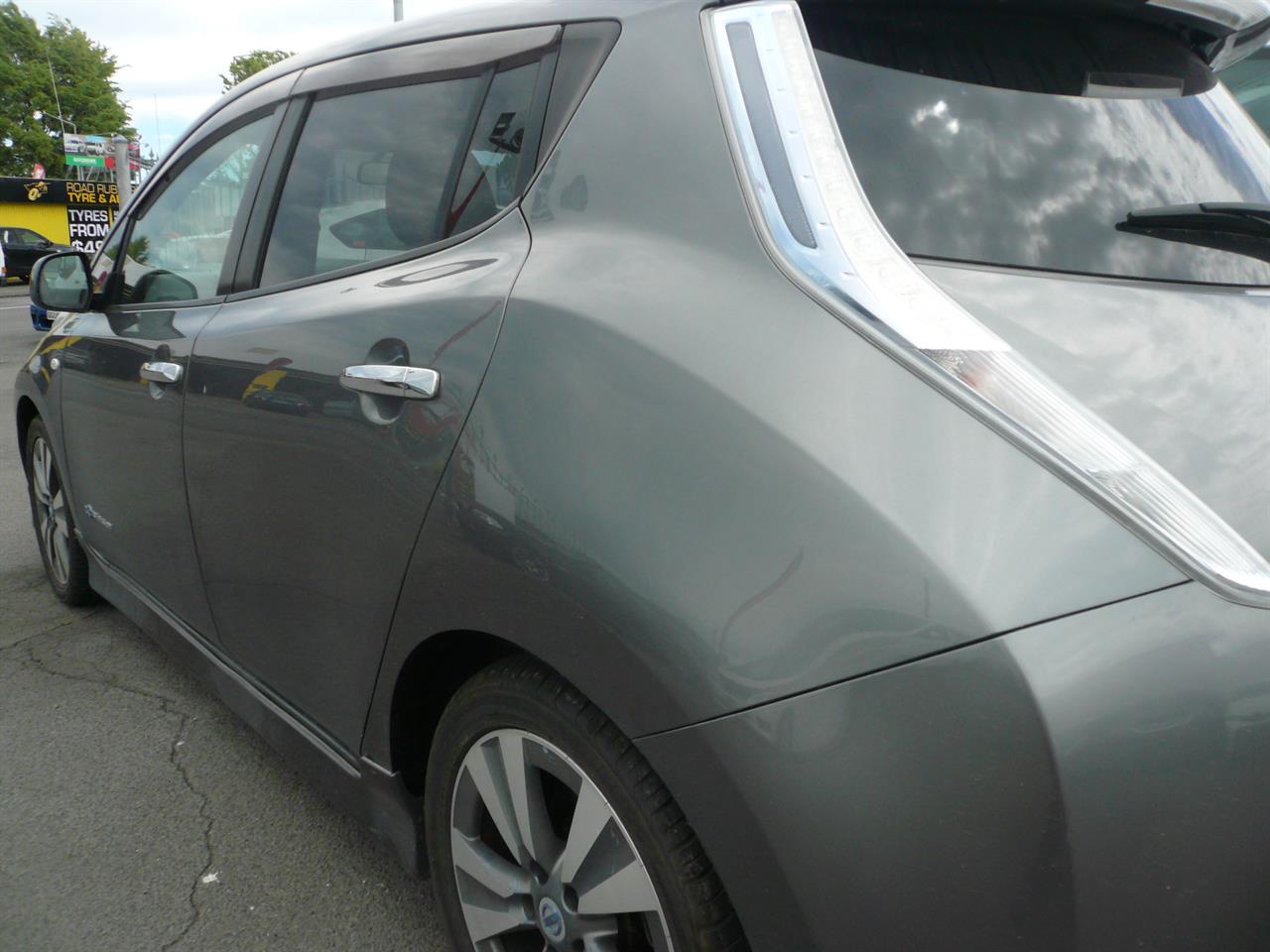 2013 Nissan LEAF