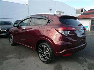 2015 Honda VEZEL - Thumbnail