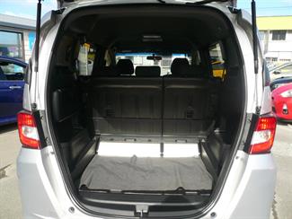 2012 Honda Freed - Thumbnail