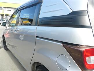 2012 Honda Freed - Thumbnail