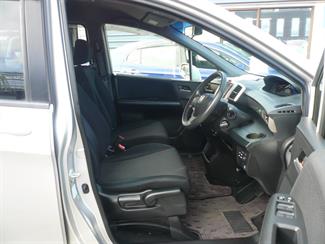 2012 Honda Freed - Thumbnail