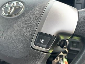 2018 Toyota Hiace 2800cc diesel turbo - Thumbnail