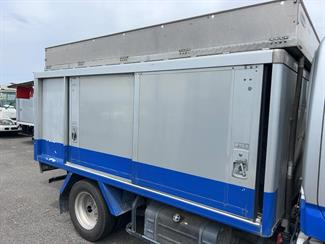 2014 Toyota Dyna - Thumbnail