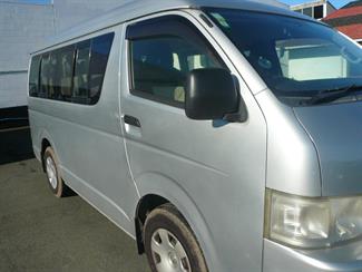 2005 Toyota Hiace - Thumbnail