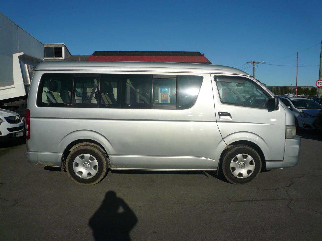 2005 Toyota Hiace