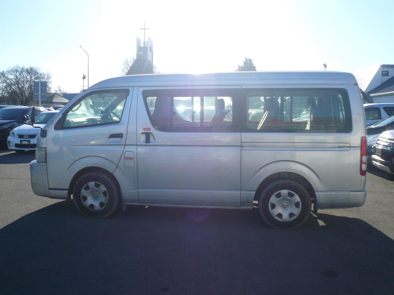 2005 Toyota Hiace