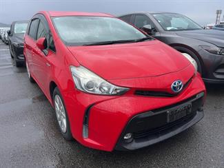 2015 Toyota Prius - Thumbnail