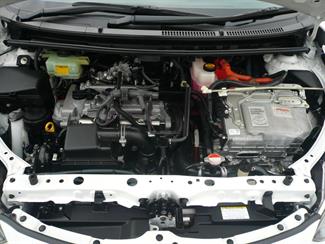 2016 Toyota Aqua - Thumbnail