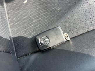 2016 Toyota Aqua - Thumbnail