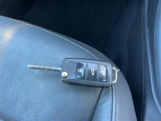 2014 VW THE BEETLE - Thumbnail