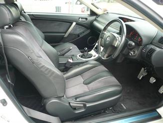 2004 Nissan Skyline - Thumbnail