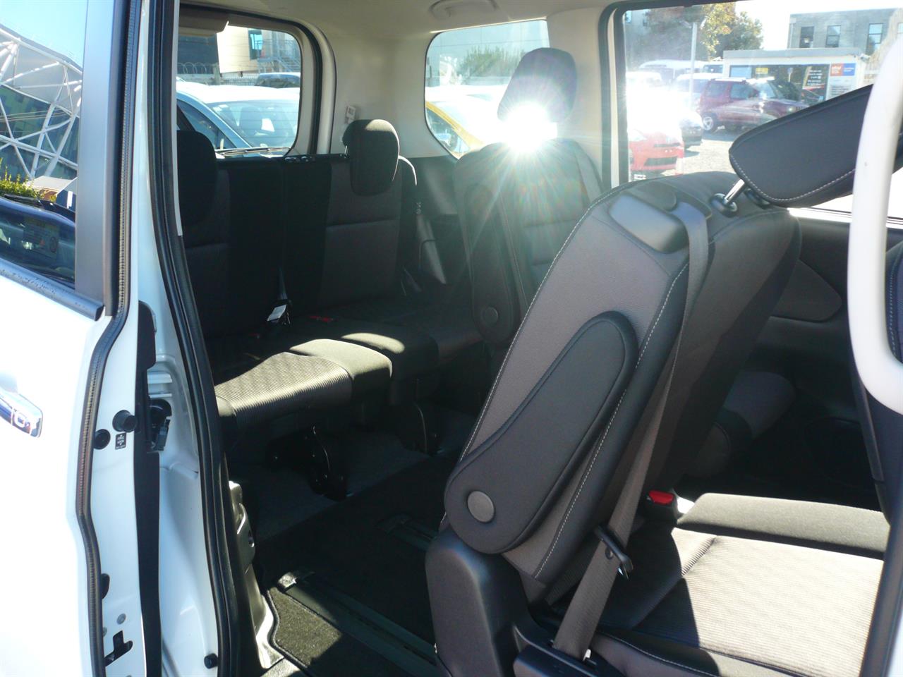 2020 Nissan SERENA
