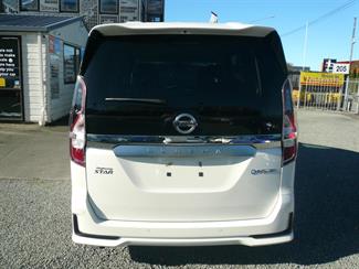 2020 Nissan SERENA - Thumbnail