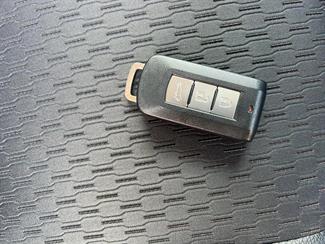 2013 Mitsubishi Outlander phev - Thumbnail