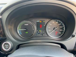 2013 Mitsubishi Outlander phev - Thumbnail